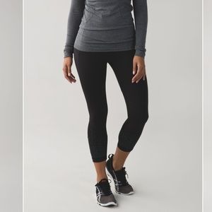 Lululemon Pace Rival Crop *Lights Out Black / Forage Teal size 4